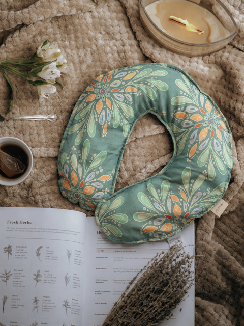 Weighted Neck Pillow for Vagus Nerve & Nervous System Support | Hot or Cold Aromatherapy