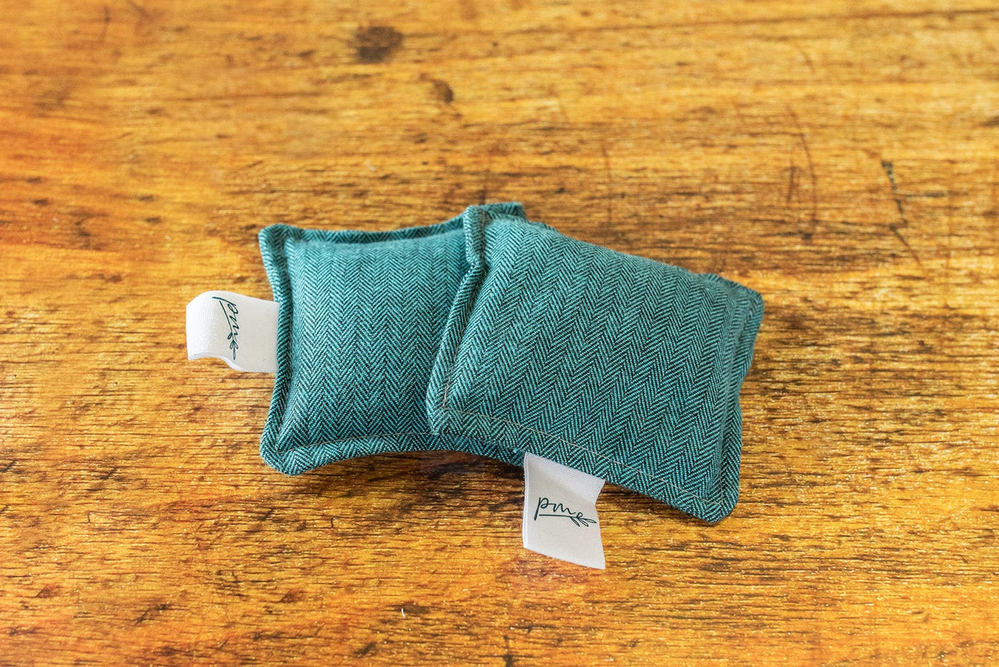Parker Mountain Comfort Wraps Accessories Teal / Unscented / Square Fidgets | Single Pack | find focus in the palm of your hands
